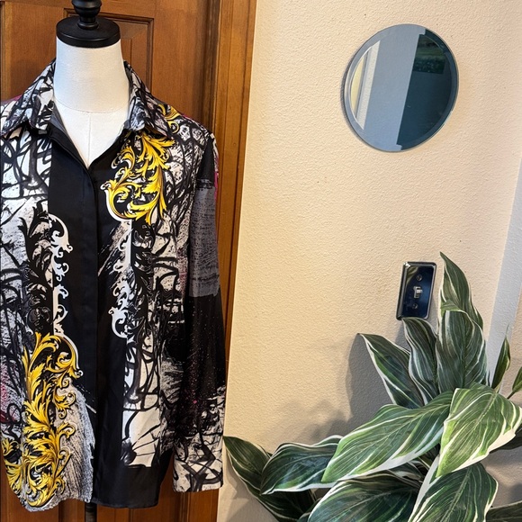 Gianni Versace Artistic Black and Yellow Shirt Size 12 - Picture 5 of 11
